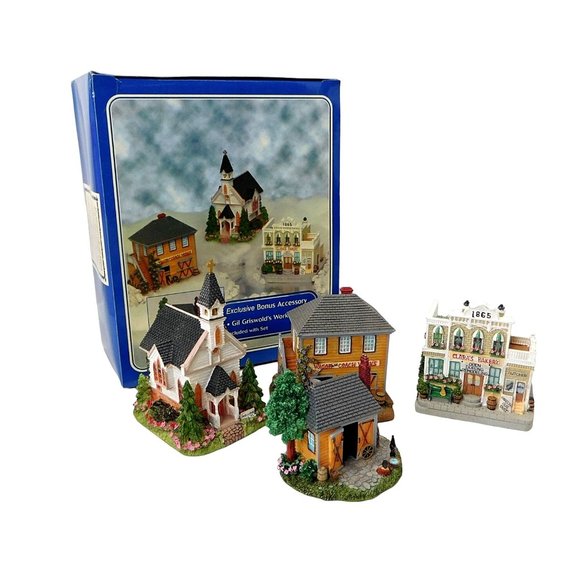 Liberty Falls 4 Piece Box Set Church, Bakery, Wagon Works, Griswold's Workshop - Picture 1 of 7